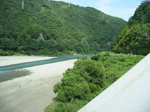 敷屋大橋
